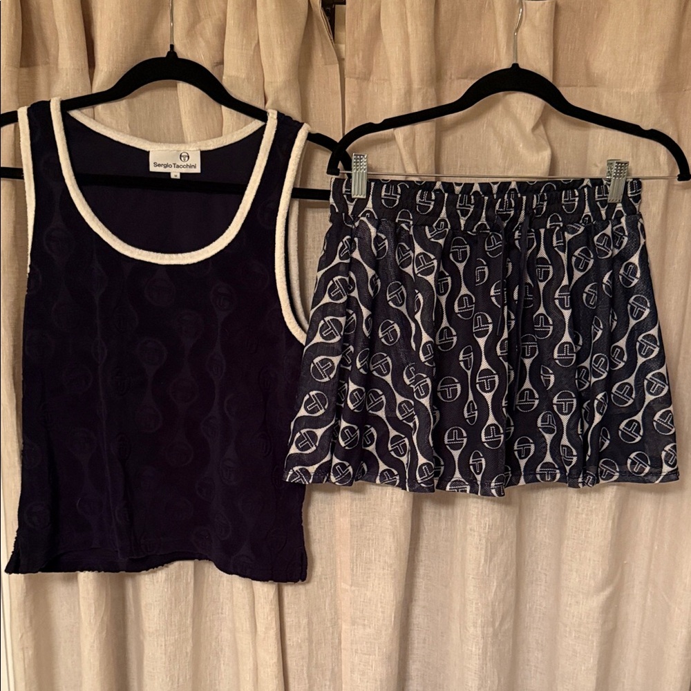 Sergio Tacchini Navy and White Skirt Set